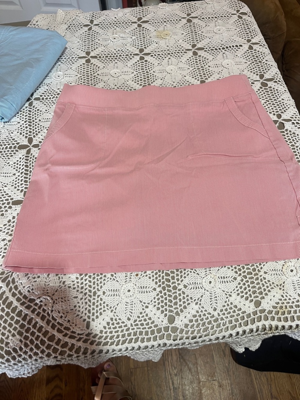 attyre Ladies sz 12 Tennis Golf Pickleball skort stretch pull on Pink Stripe